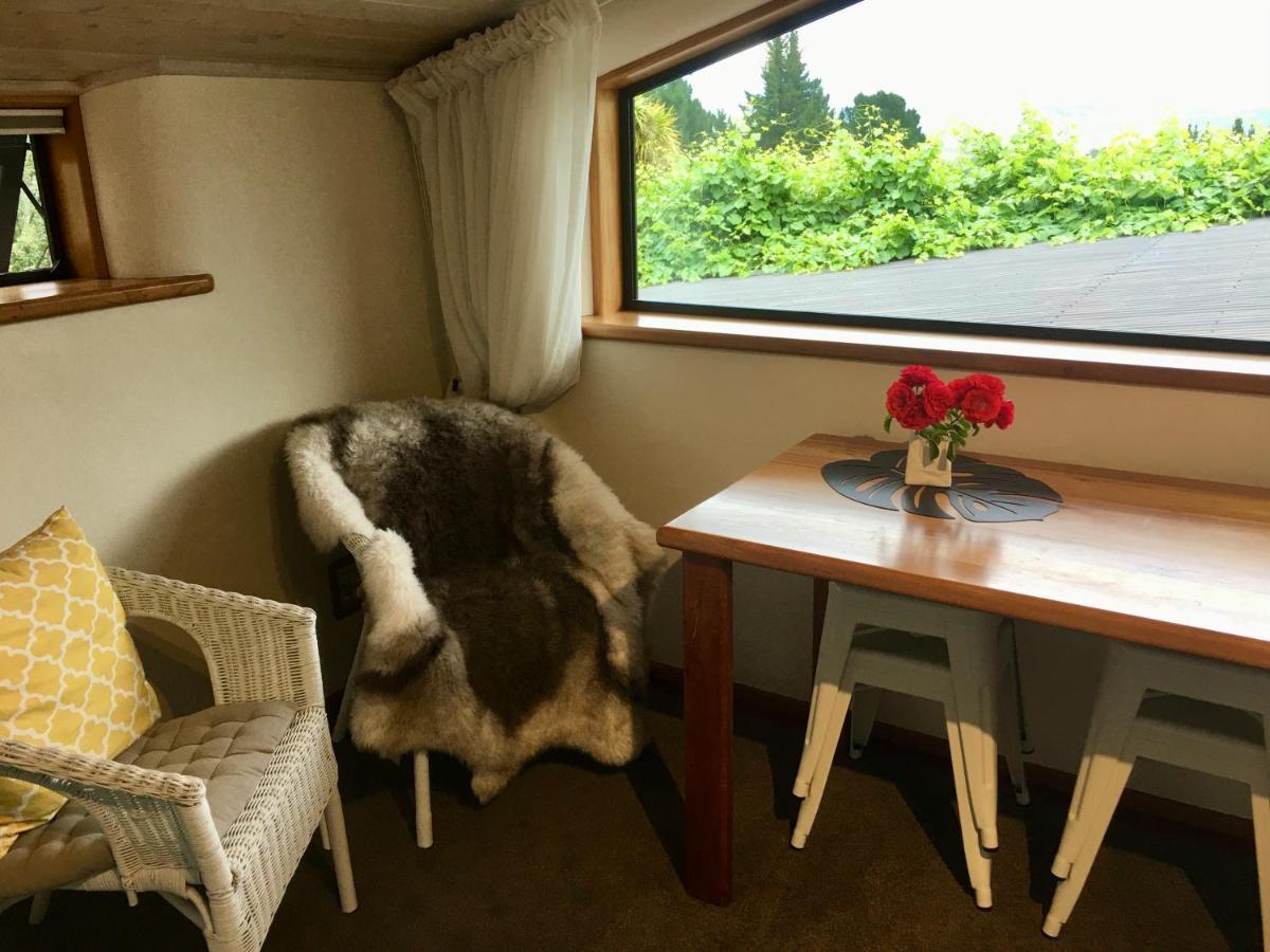 Mitchella Farm Apartment Уанака Екстериор снимка